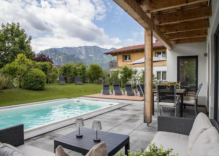 Mit Pool Und Bergblick In * Inzell