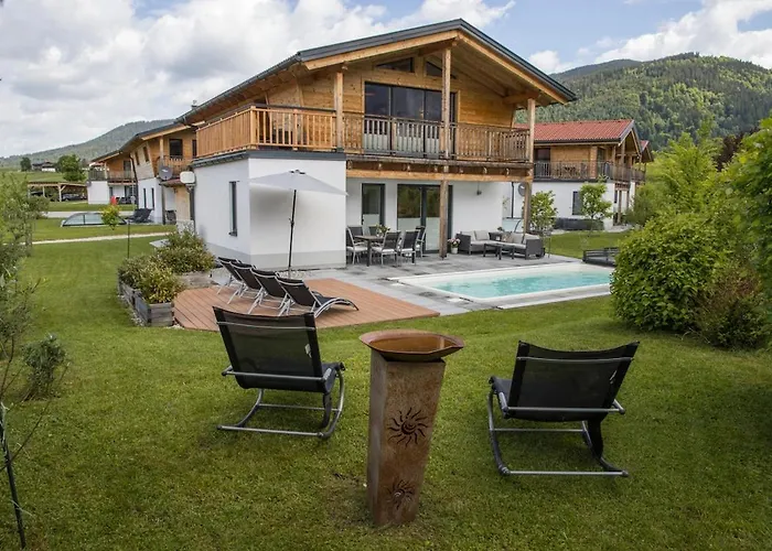 Mit Pool Und Bergblick In Dom wakacyjny Inzell