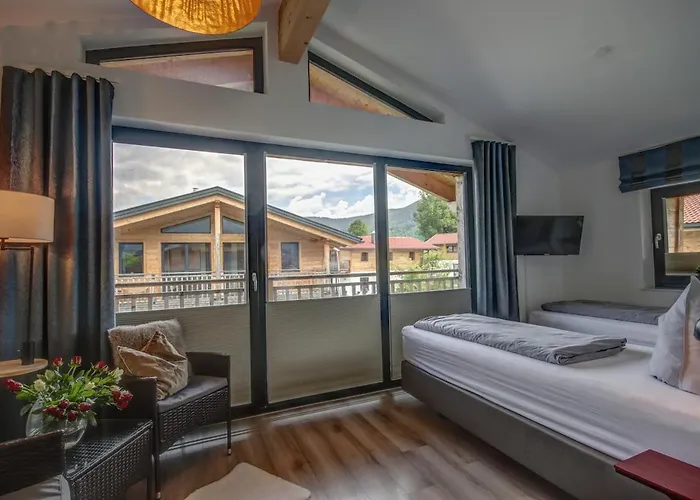 Mit Pool Und Bergblick In Holiday home Inzell